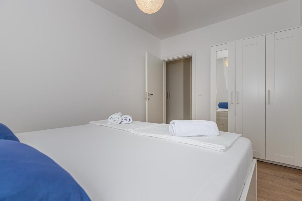 Apartment Vivien Crikvenica Bagian luar foto